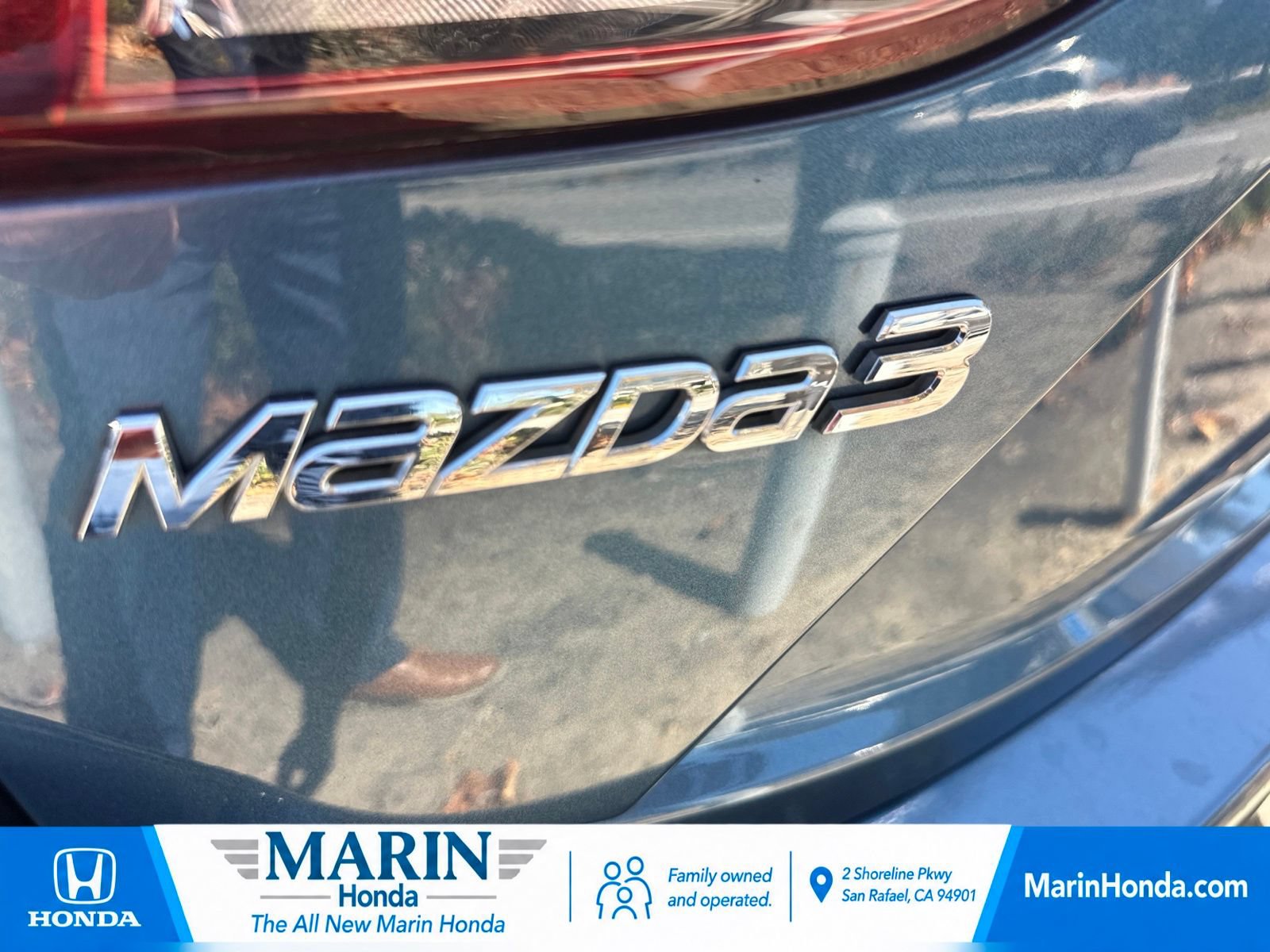 Used 2018 MAZDA MAZDA3 Touring FWD image 11
