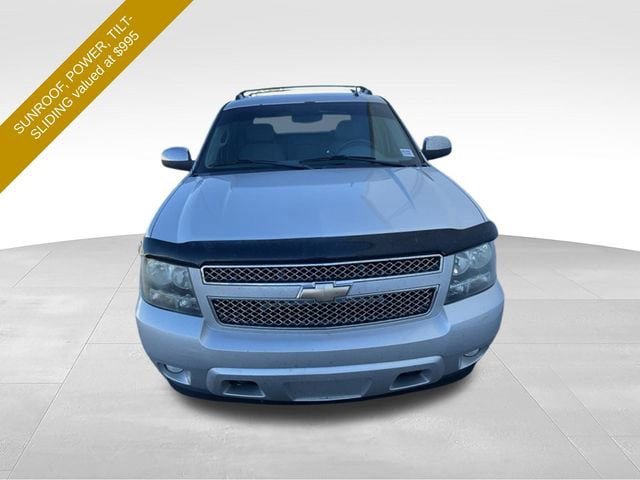 Used 2011 Chevrolet Avalanche LTZ AWD/4WD image 7