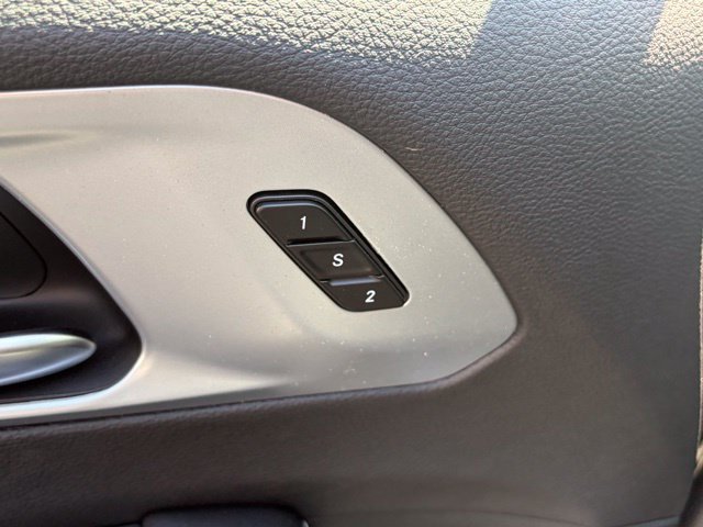 New 2026 Chrysler Pacifica Limited FWD image 13