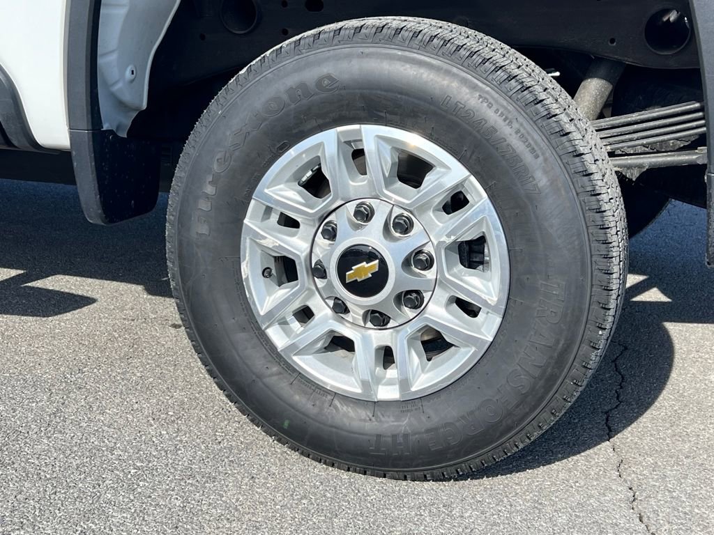 Used 2025 Chevrolet Silverado 2500 LT w/ Convenience Package image 15