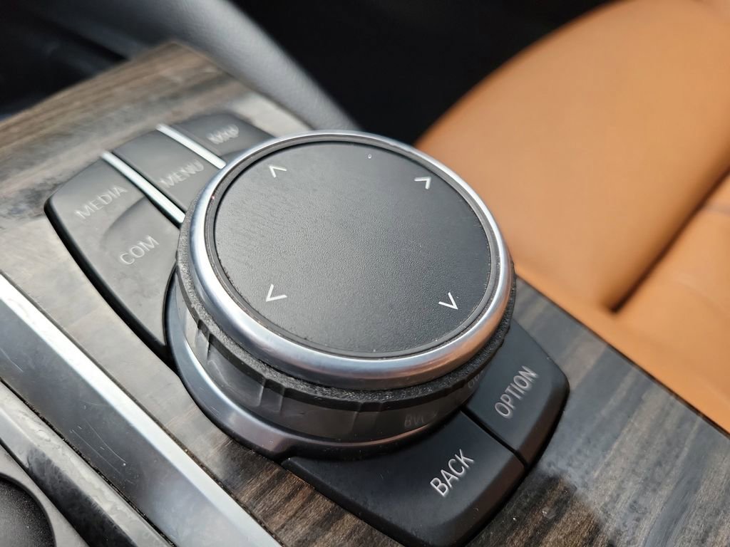 Used 2018 BMW 530i image 39