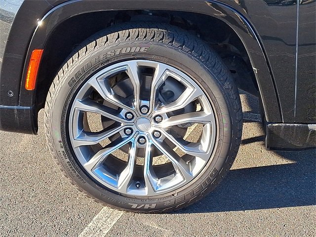 Used 2022 Jeep Grand Wagoneer Series II w/ Premium Group II image 30