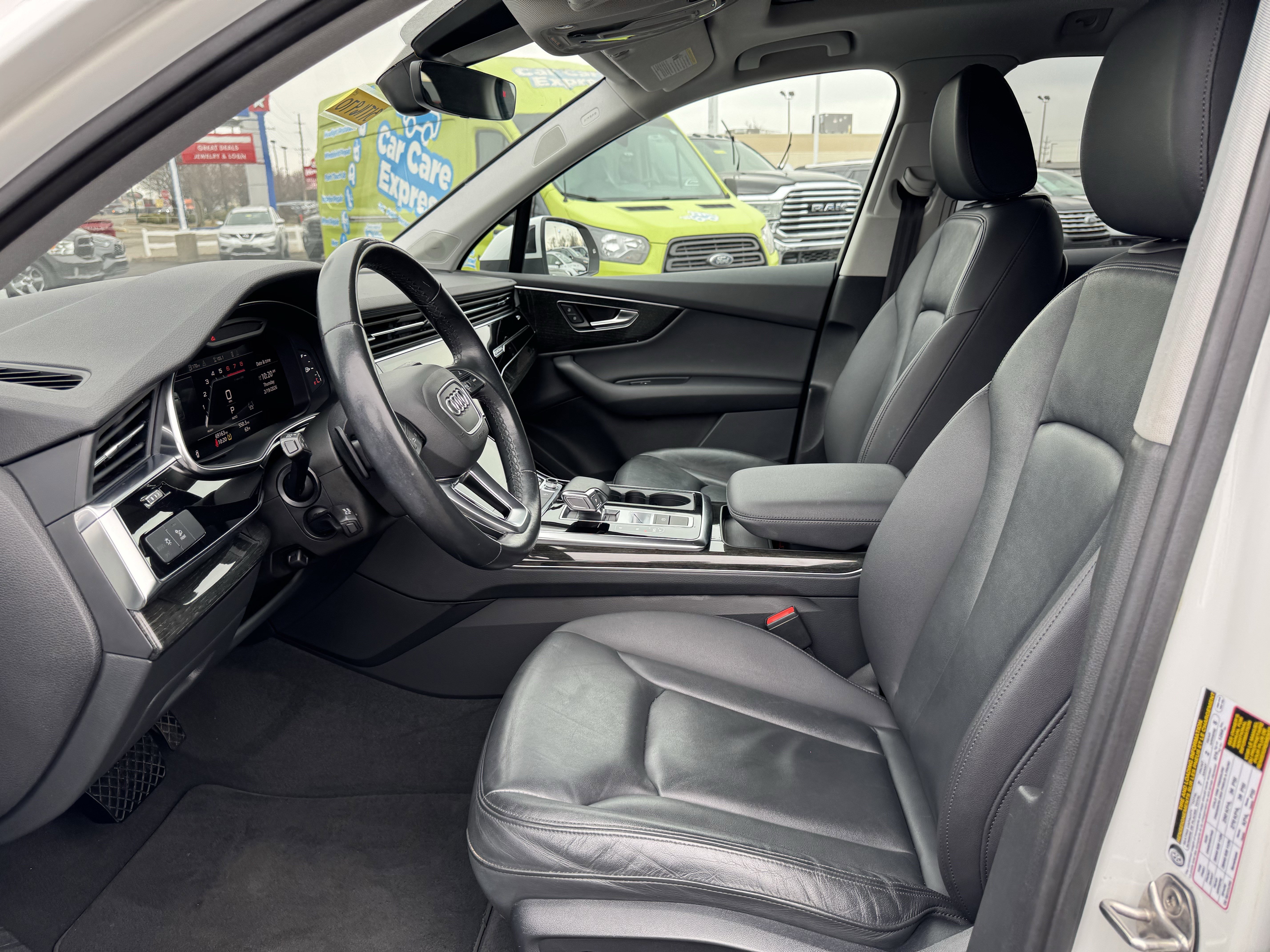 Used 2022 Audi Q7 Premium Plus image 27