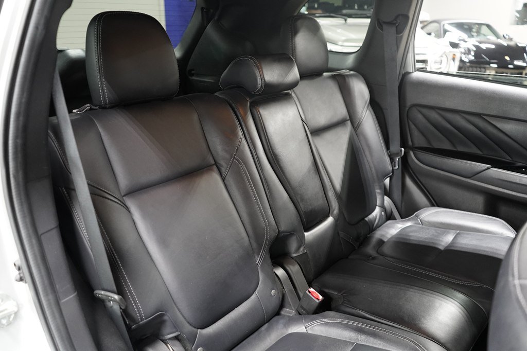 Used 2022 Mitsubishi Outlander SEL AWD/4WD image 27