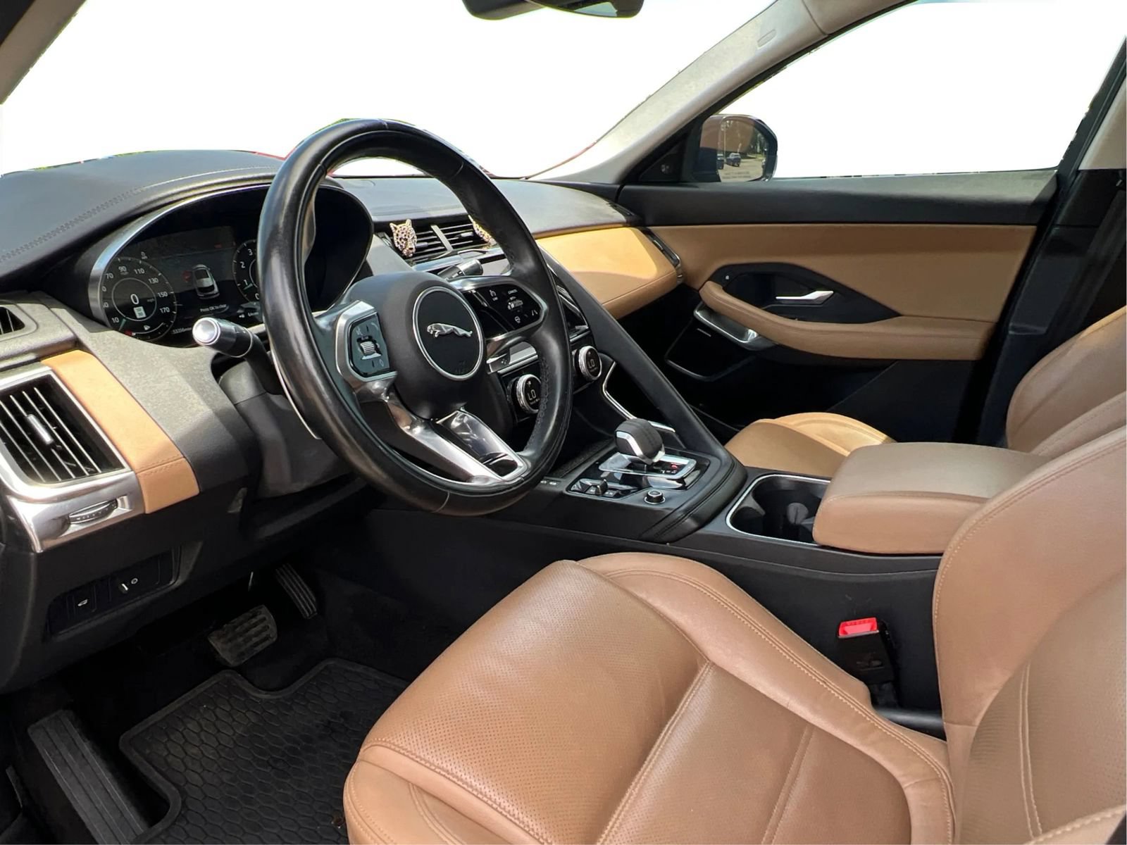 Used 2022 Jaguar E-PACE SE AWD/4WD image 16