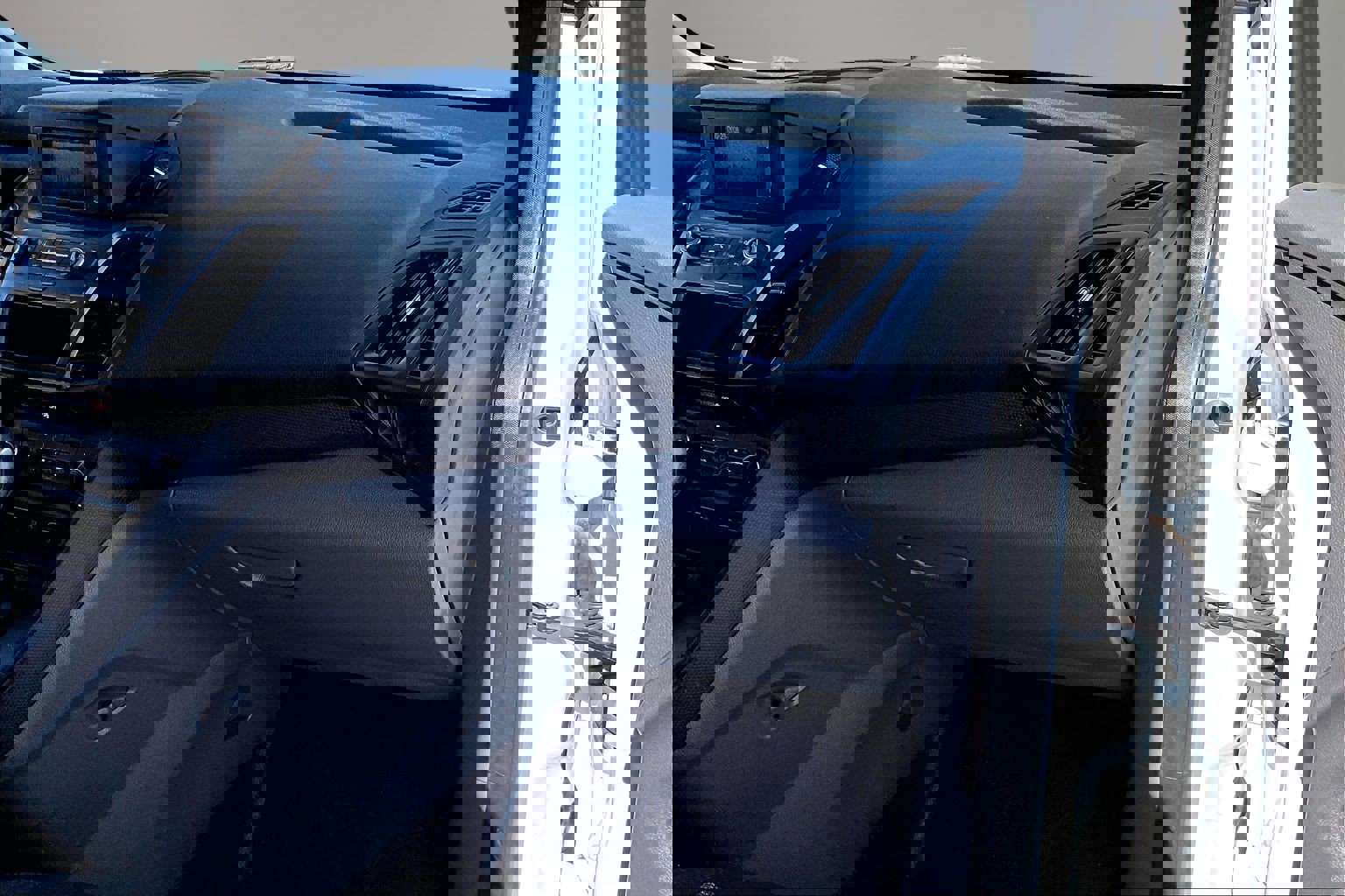 Used 2022 Ford Transit Connect XL image 24