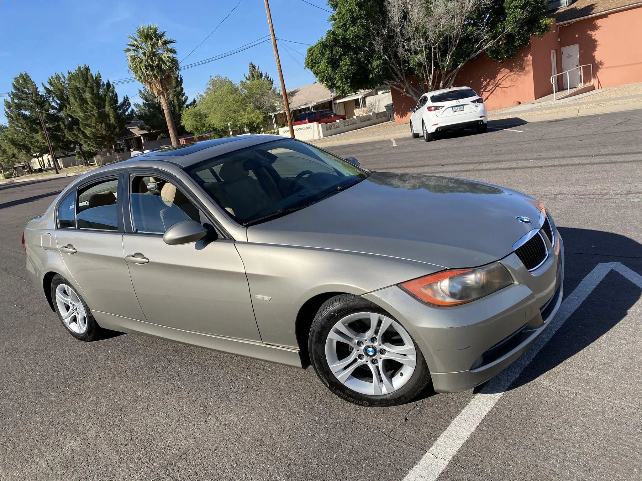 Used 2008 BMW 328i Sedan RWD image 3
