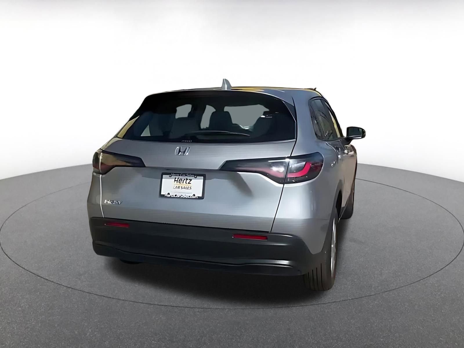 Used 2025 Honda HR-V LX image 12