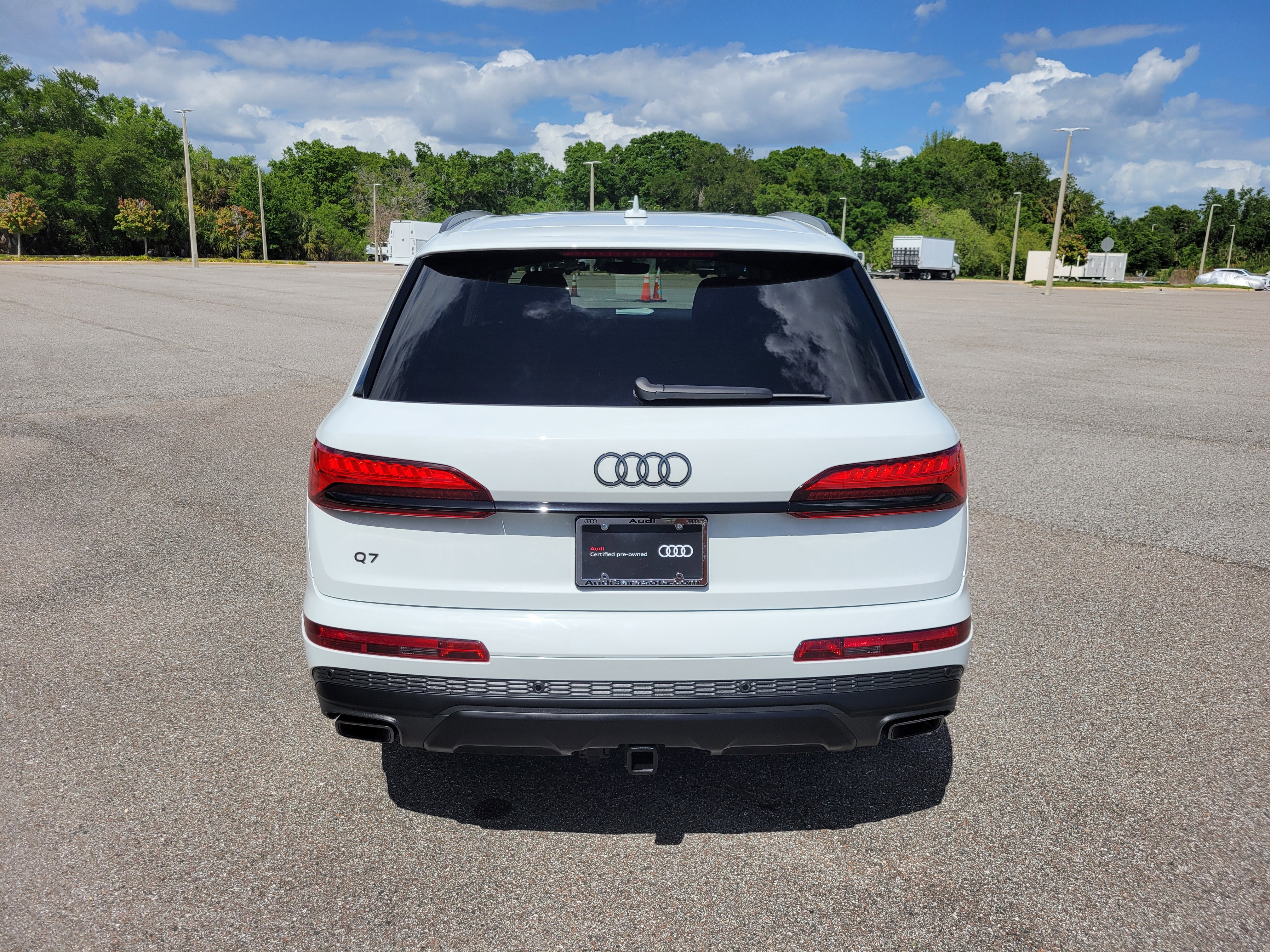 Certified 2025 Audi Q7 2.0T Premium Plus w/ Premium Plus Package image 5