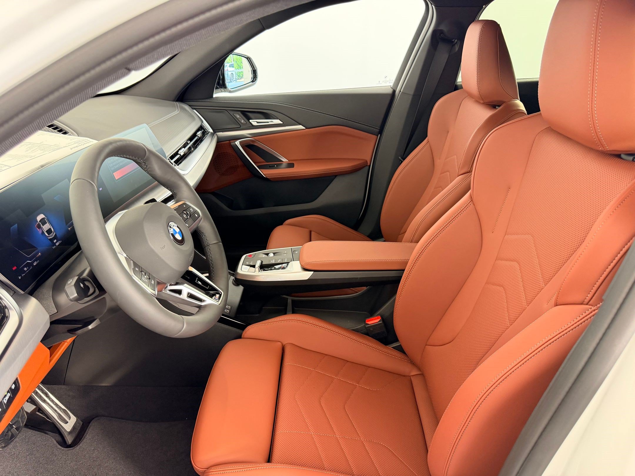 New 2026 BMW X2 xDrive28i w/ M Sport Package AWD/4WD image 5