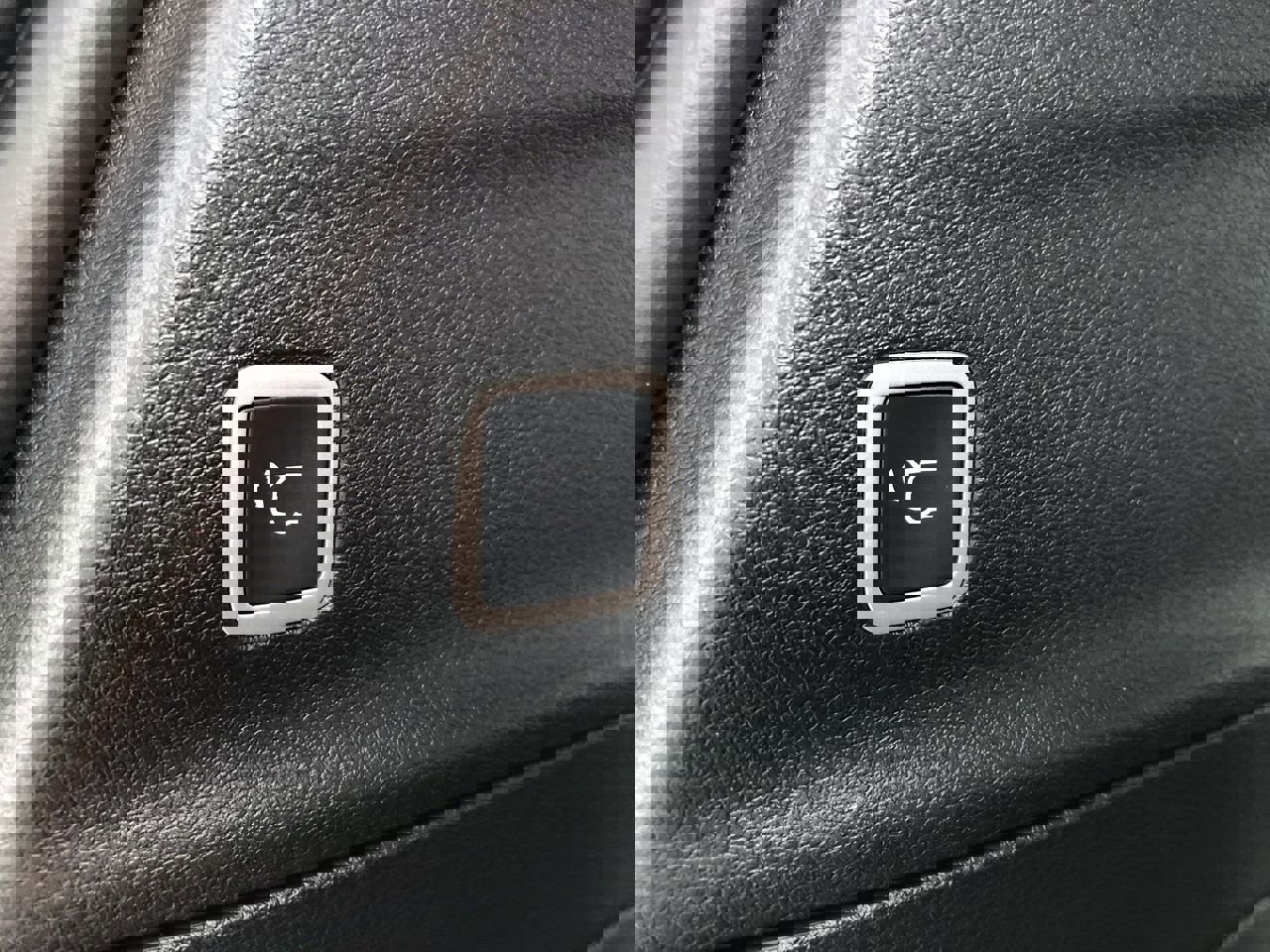 New 2026 Chrysler Pacifica Select image 10