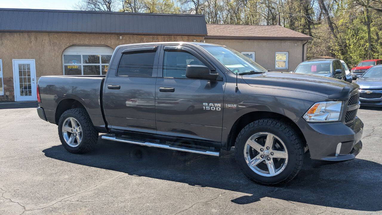 Used 2017 RAM 1500 Express AWD/4WD image 7