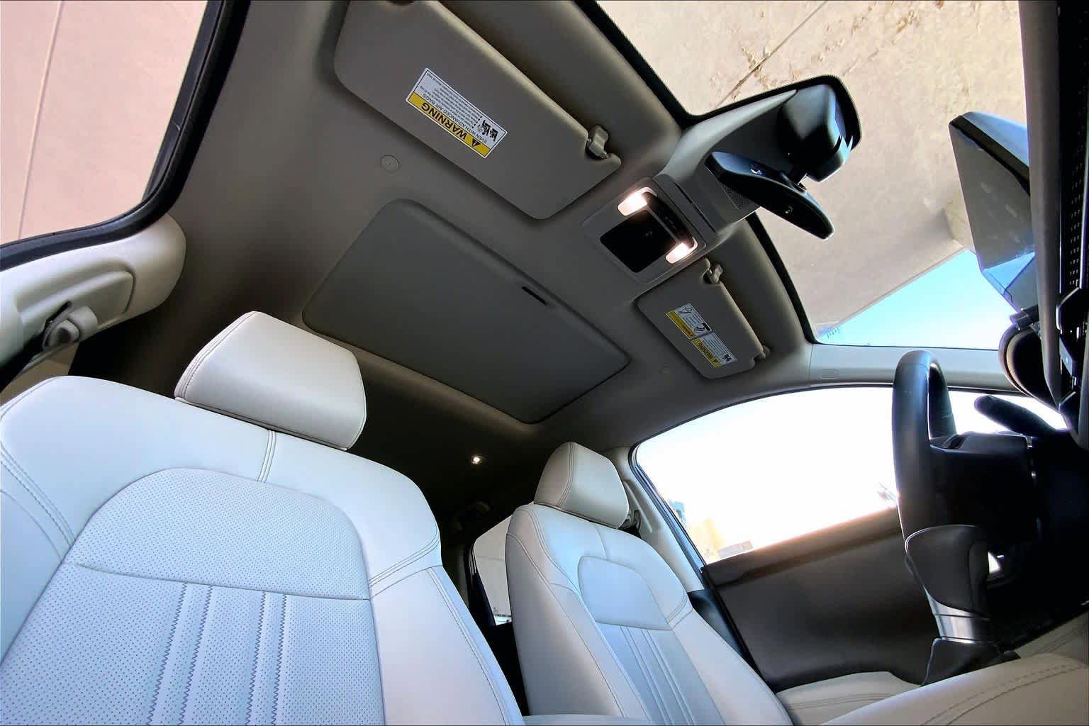 Used 2023 Honda HR-V EX-L image 14