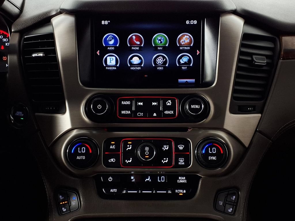 Used 2015 GMC Yukon XL Denali w/ Open Road Package AWD/4WD image 22