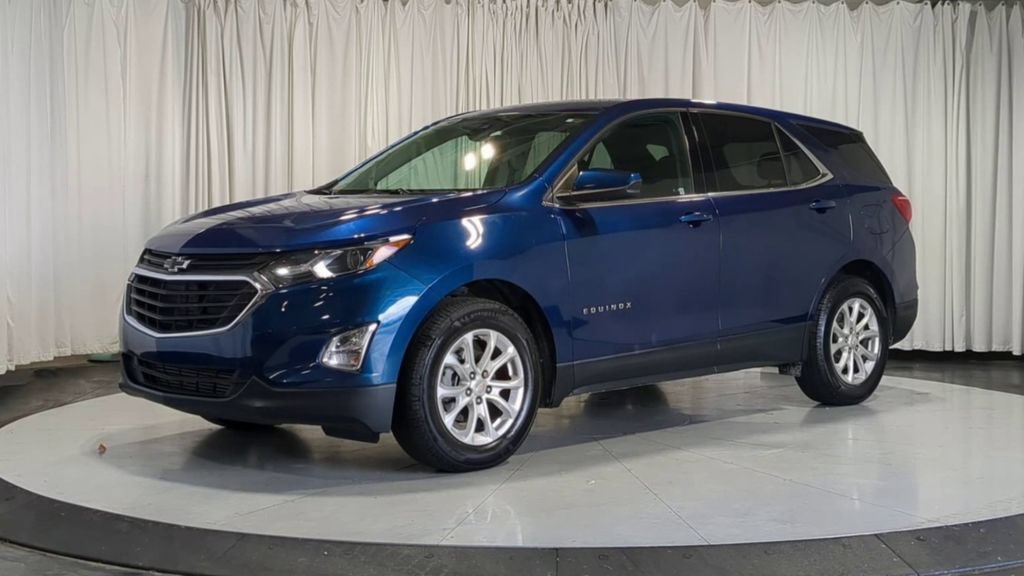 Used 2020 Chevrolet Equinox LT w/ Driver Convenience Package FWD image 5