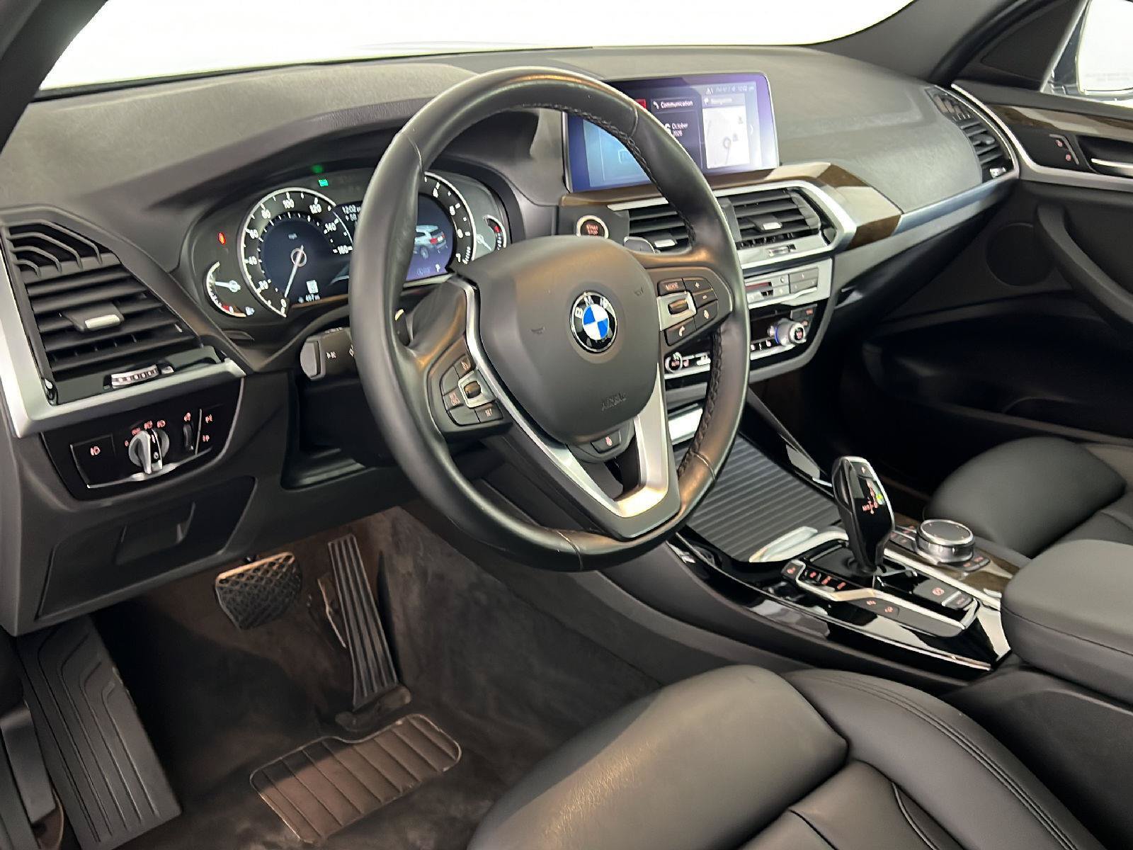 Used 2019 BMW X3 xDrive30i w/ Driving Assistance Package AWD/4WD image 2