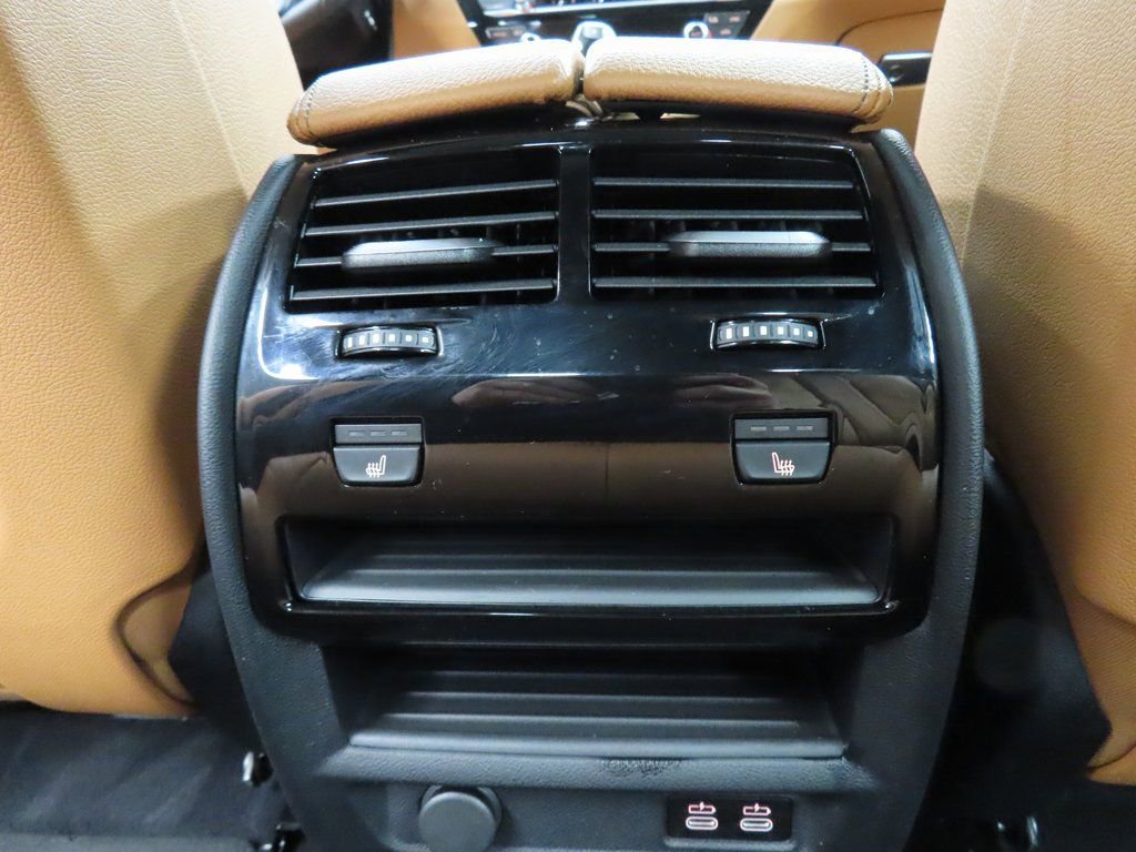 Used 2022 BMW 530i xDrive image 11