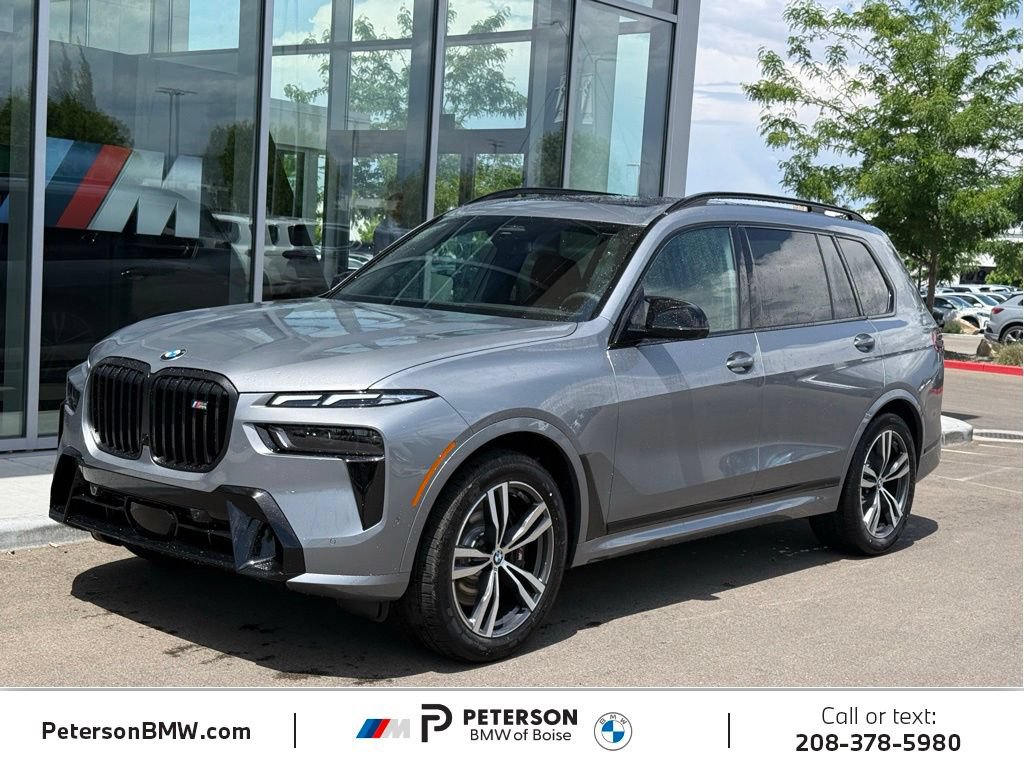 New 2027 BMW X7 M60i w/ Executive Package