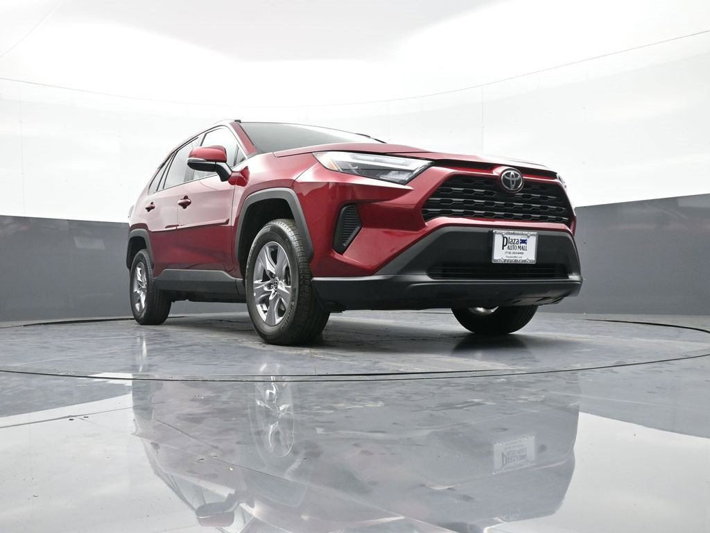 Certified 2023 Toyota RAV4 XLE image 28