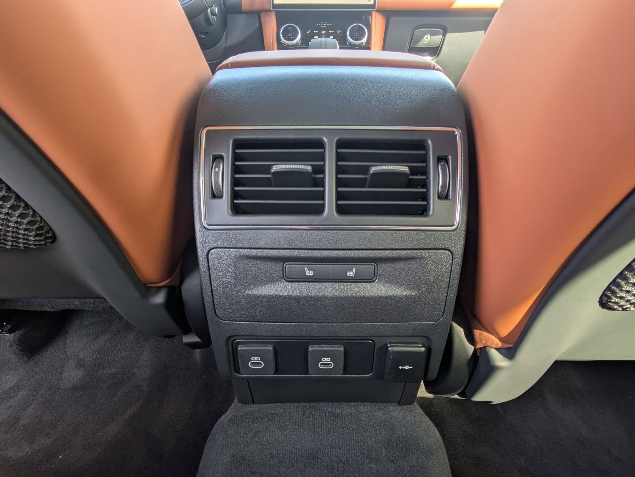 New 2026 Jaguar F-PACE R-Dynamic S AWD/4WD image 24
