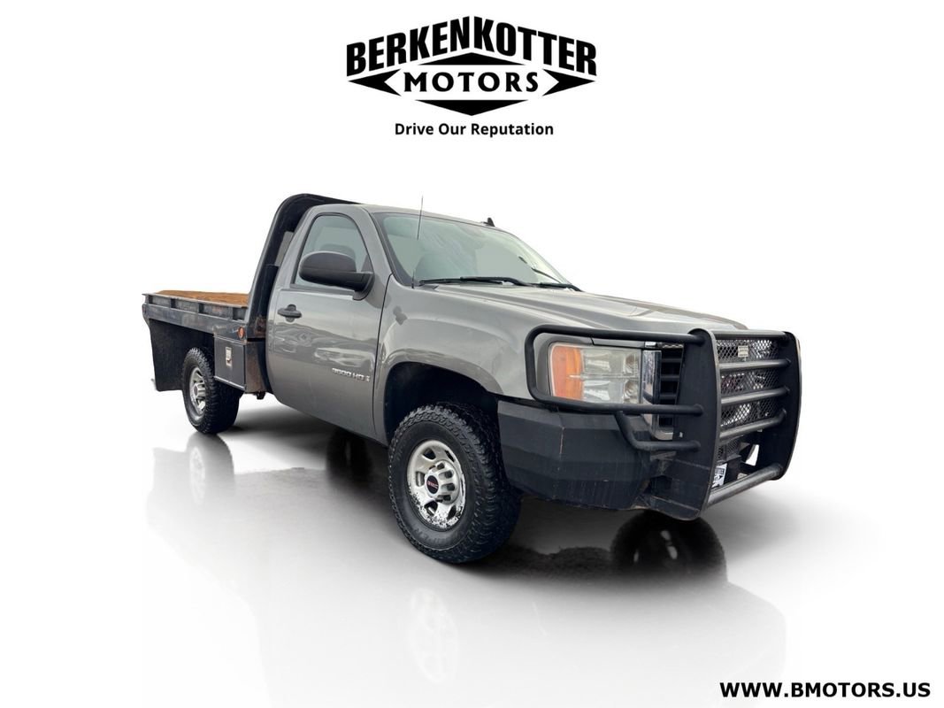 Used 2008 GMC Sierra 3500 W/T w/ Work Truck Preferred Package AWD/4WD image 1