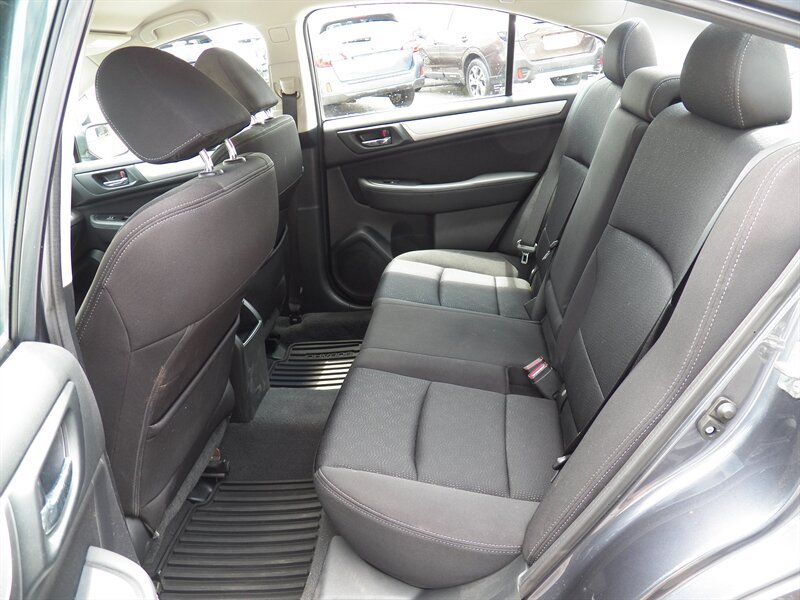 Used 2015 Subaru Legacy 2.5i Premium AWD/4WD image 8