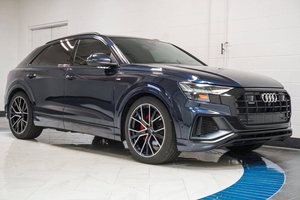 Used 2023 Audi Q8 Prestige w/ Prestige Package image 5