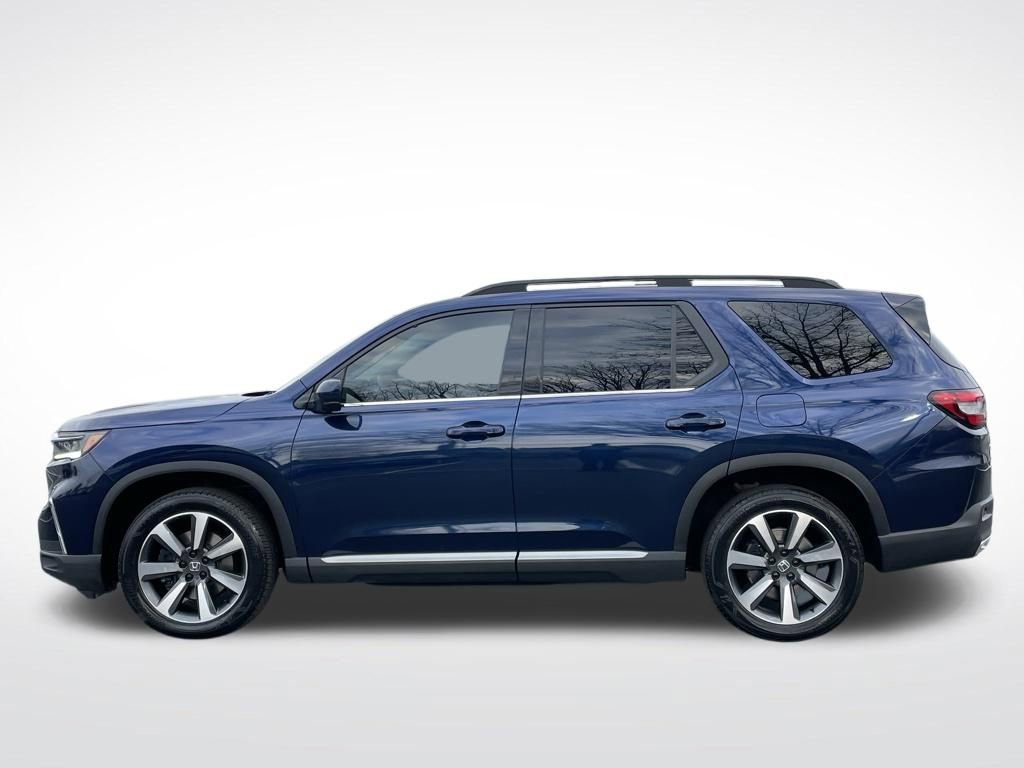 Certified 2023 Honda Pilot Elite image 2
