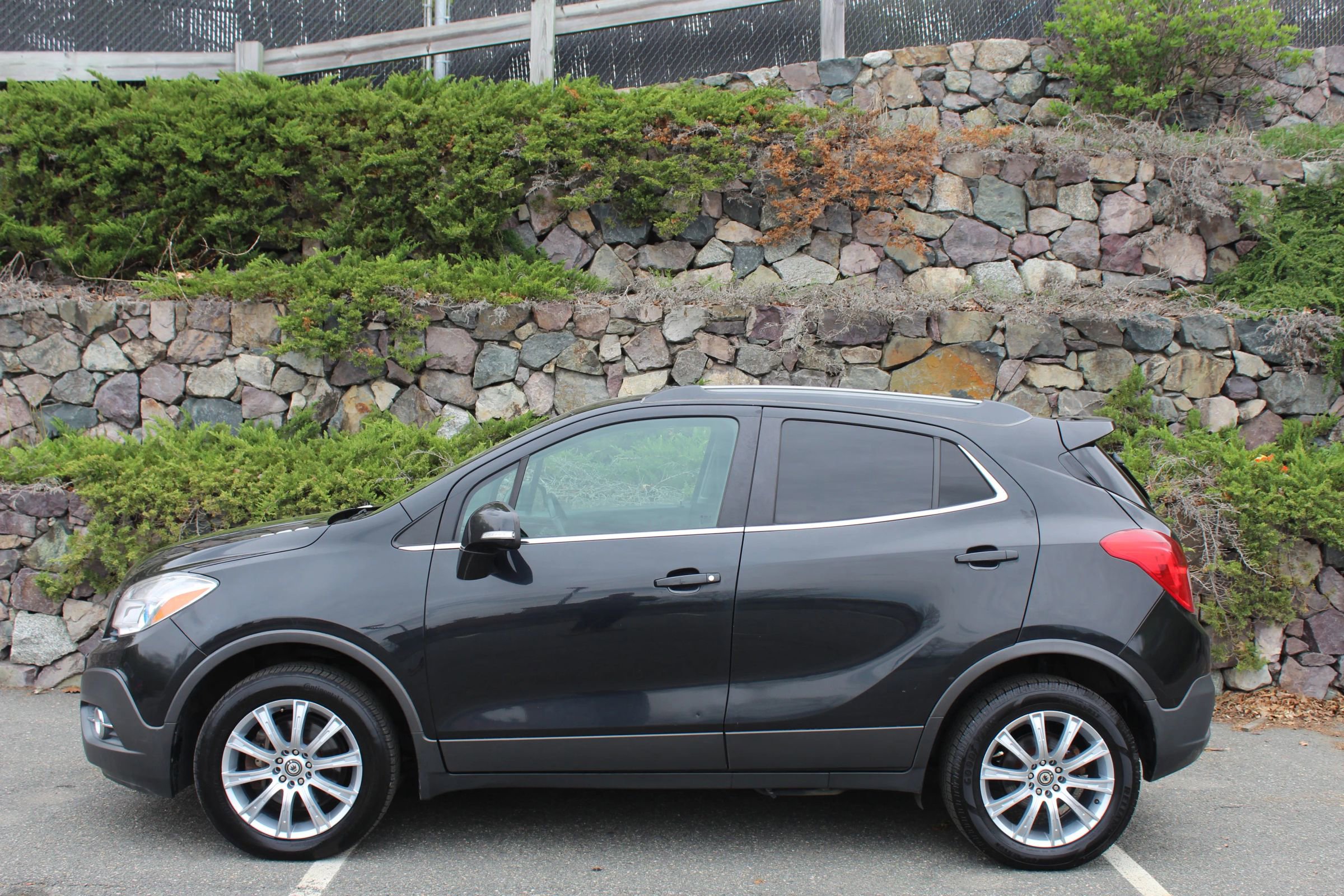 Used 2016 Buick Encore Sport Touring AWD/4WD image 6