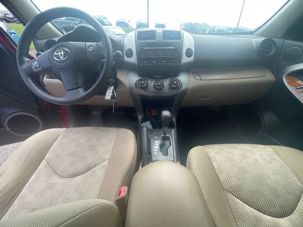 Used 2012 Toyota RAV4 4WD w/ Value Pkg image 3