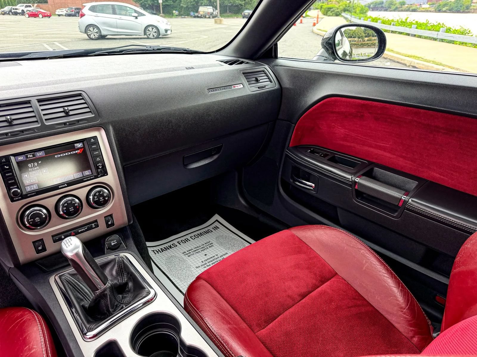 Used 2014 Dodge Challenger SRT8 w/ Harman/Kardon Audio Group RWD image 31