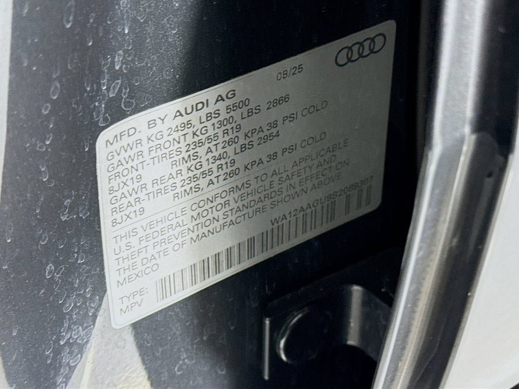 Certified 2025 Audi Q5 Premium w/ Premium Plus AWD/4WD image 36