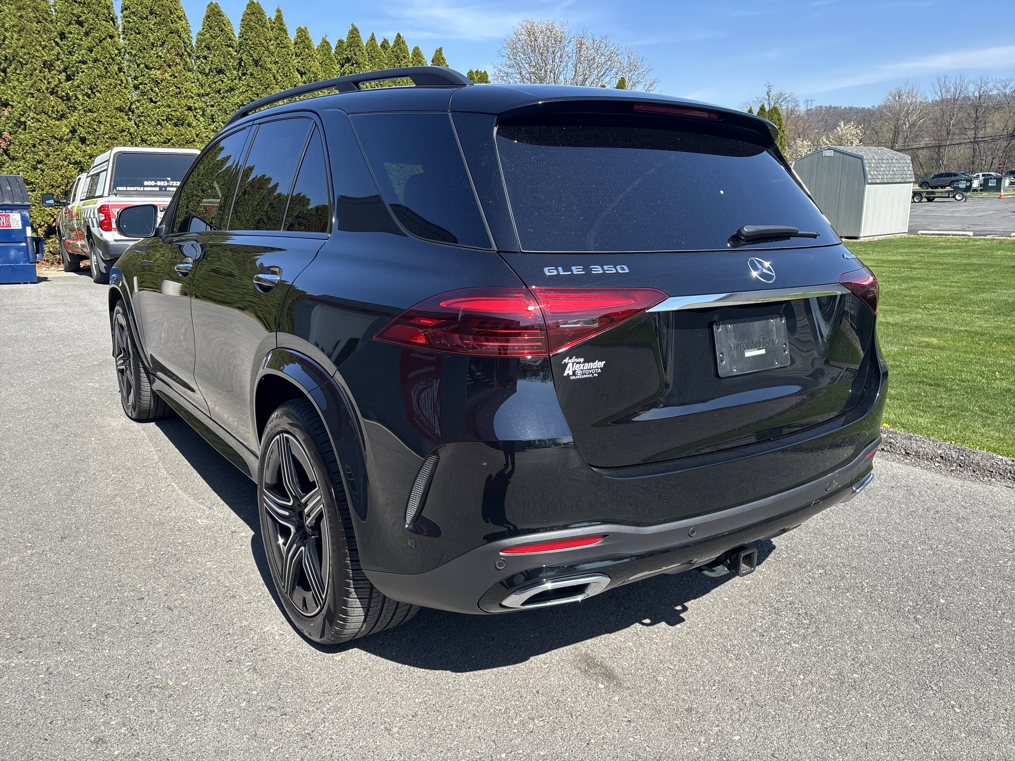 Used 2025 Mercedes-Benz GLE 350 4MATIC image 6