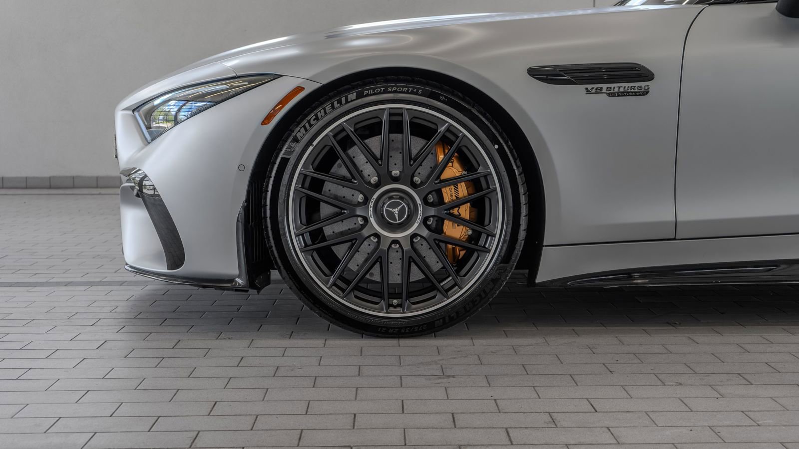 New 2026 Mercedes-Benz SL 63 AMG S e Performance 4MATIC image 5