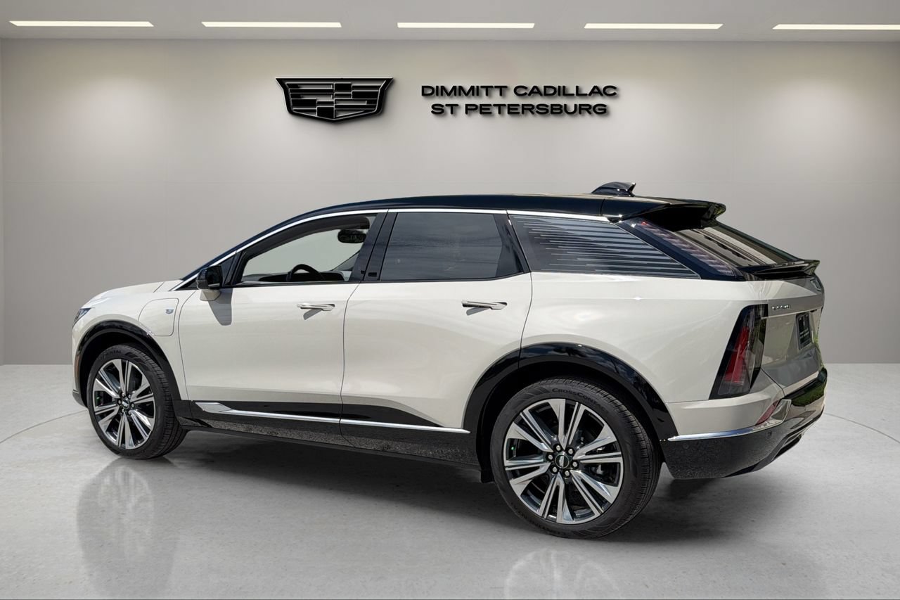 New 2027 Cadillac Optiq Premium Luxury RWD image 3