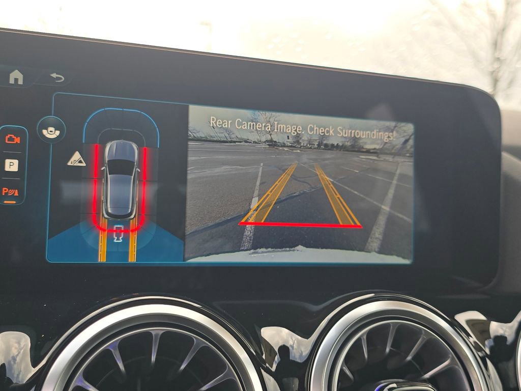 New 2026 Mercedes-Benz GLA 35 AMG 4MATIC image 29