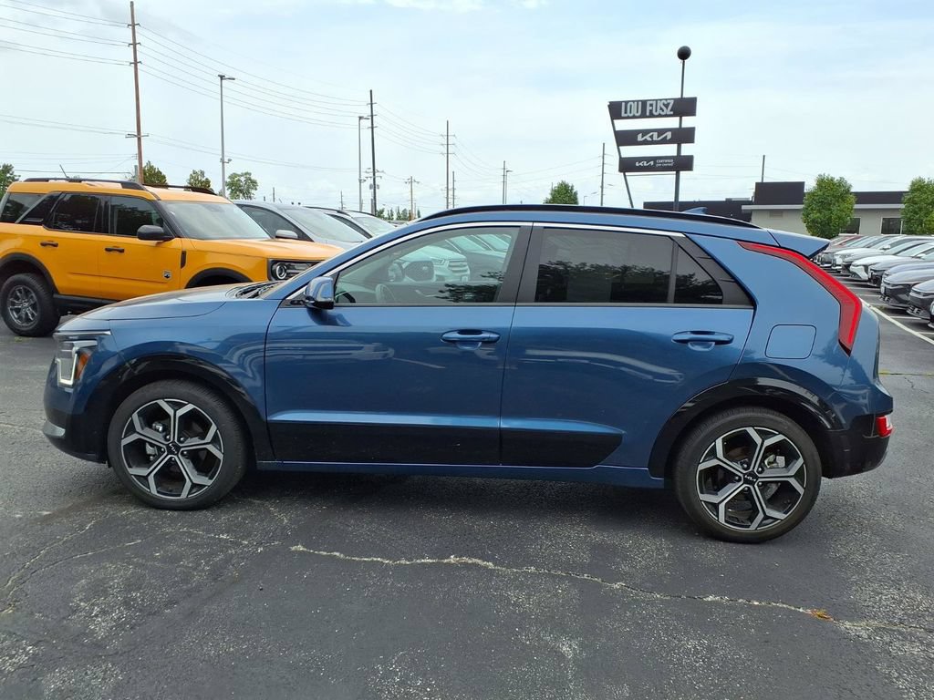 Used 2025 Kia Niro EX Touring FWD image 22