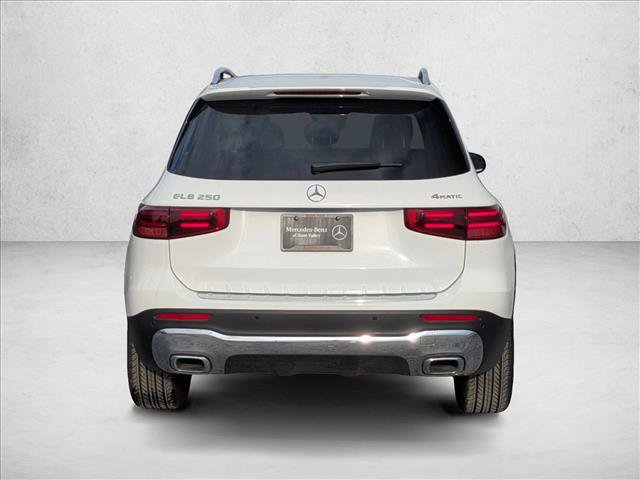 Used 2026 Mercedes-Benz GLB 250 4MATIC image 6