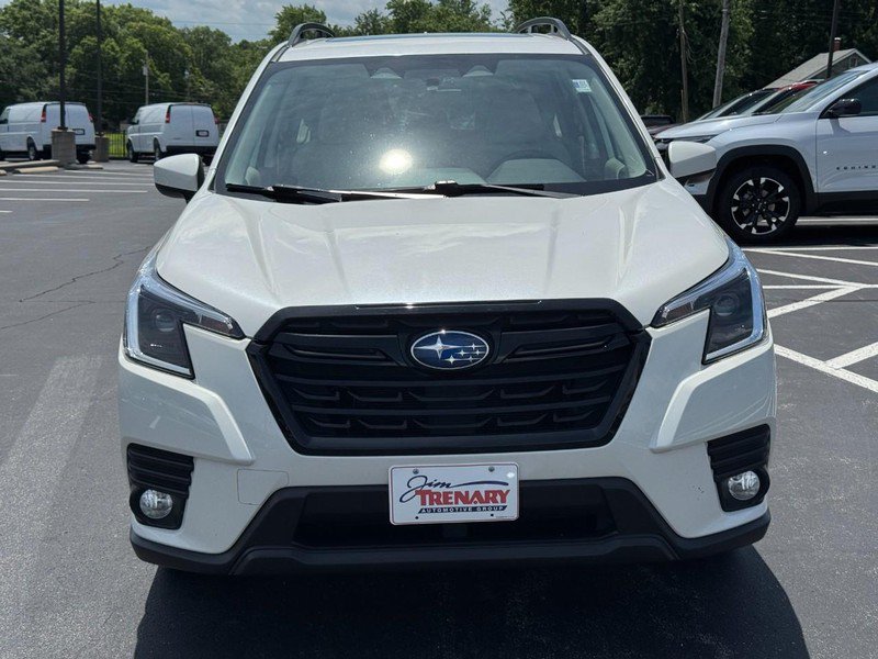 Used 2023 Subaru Forester Premium AWD/4WD image 9