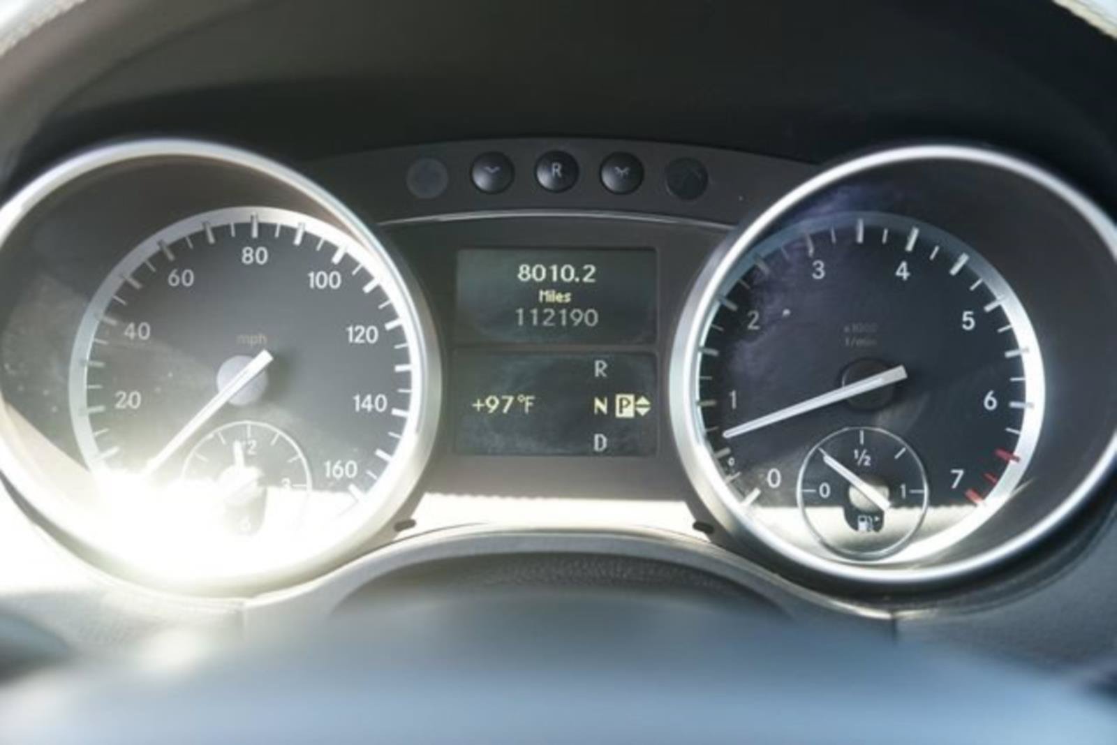 Used 2011 Mercedes-Benz GL 450 4MATIC image 28