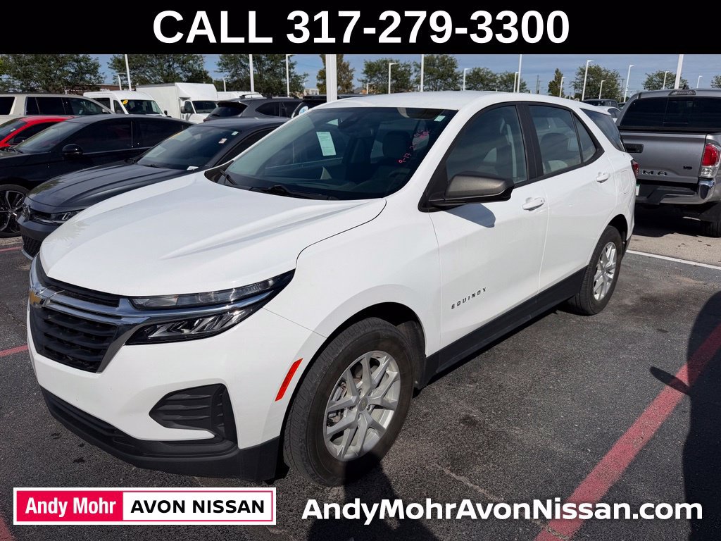 Used 2022 Chevrolet Equinox LS AWD/4WD image 3