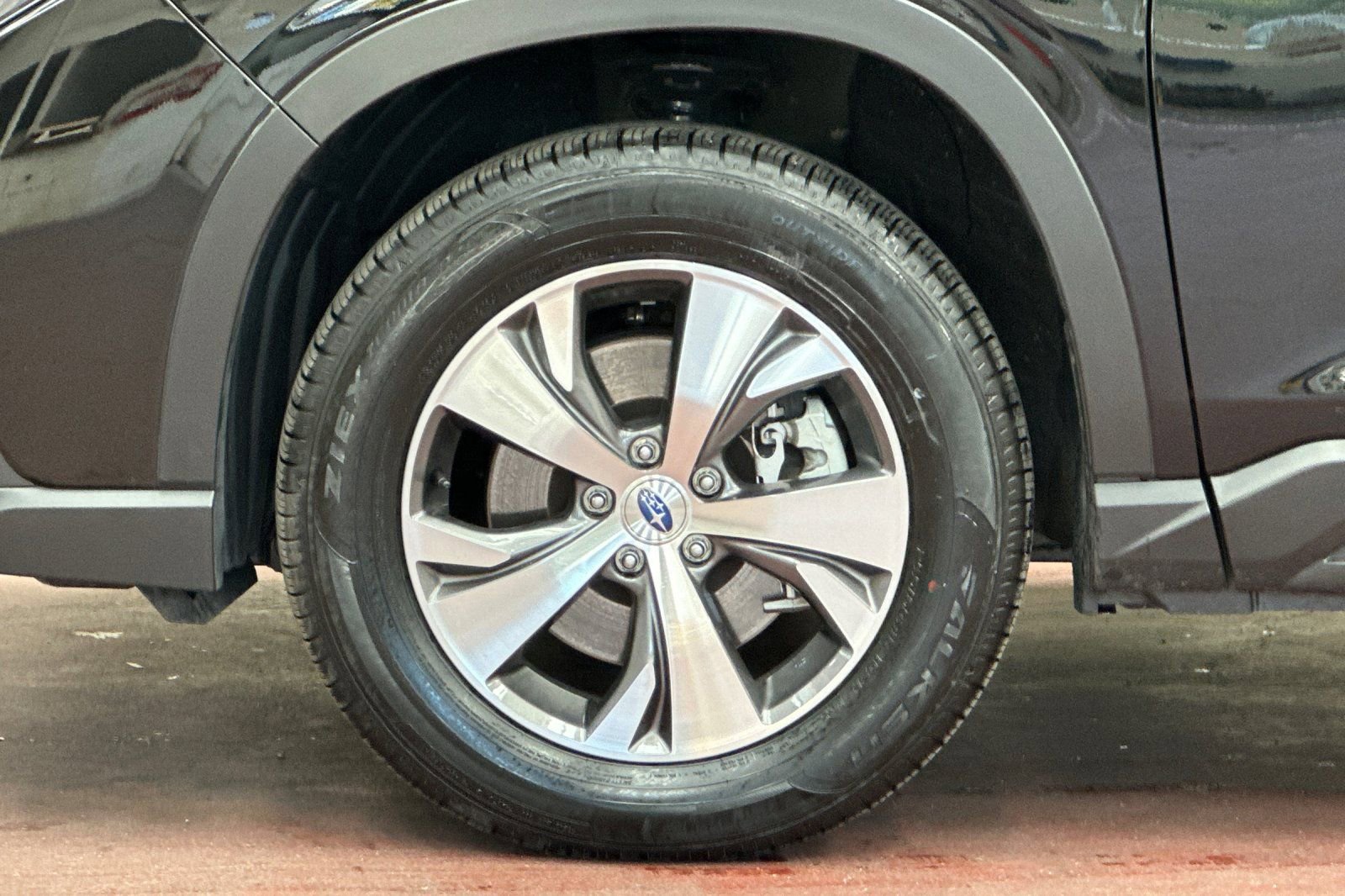 Used 2025 Subaru Ascent Premium image 36