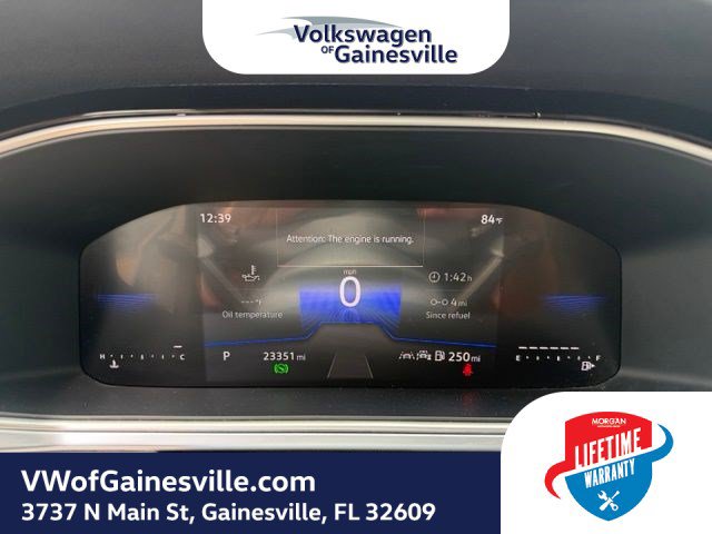 Used 2025 Volkswagen Taos SE FWD image 20