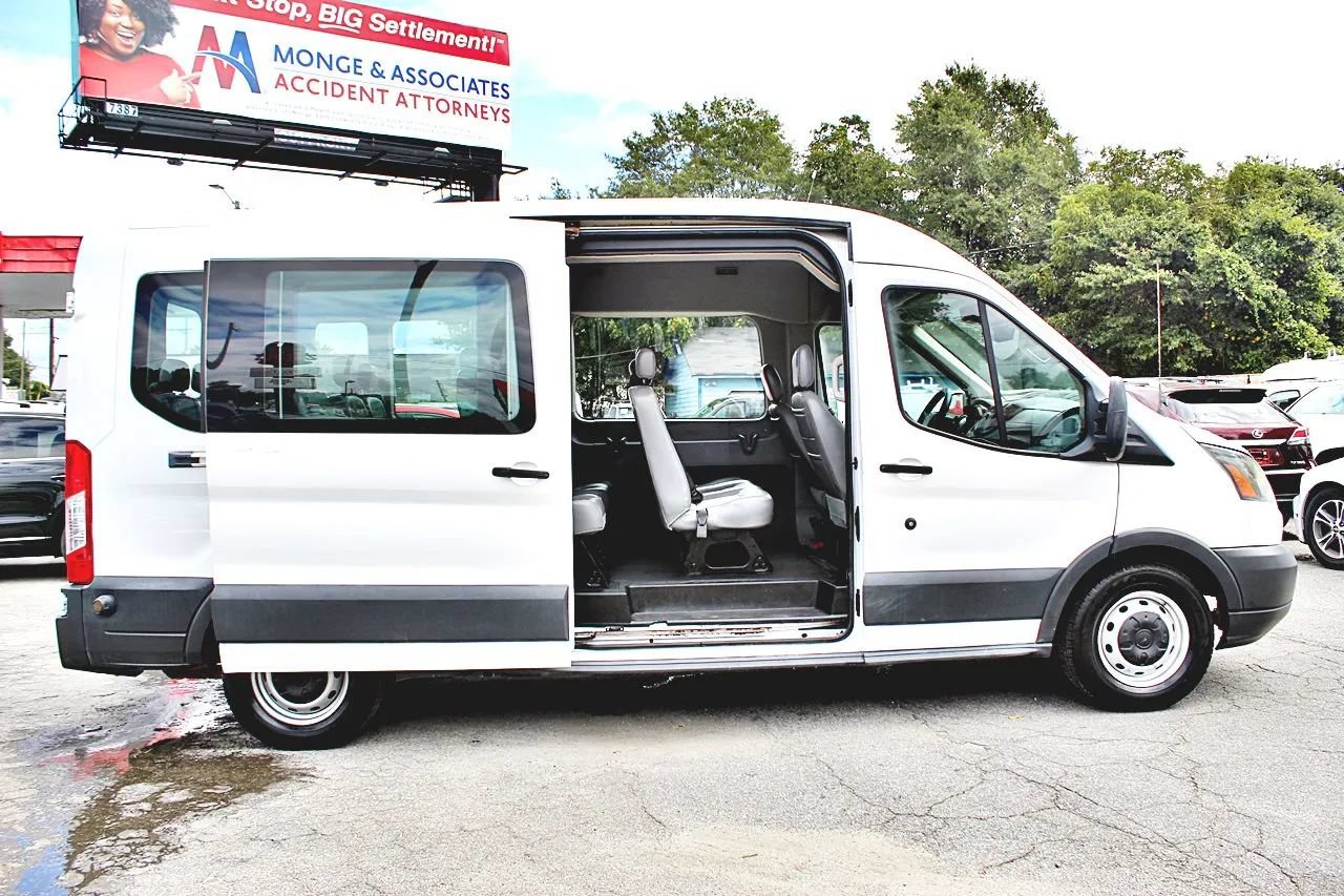 Used 2017 Ford Transit 350 XL RWD image 21