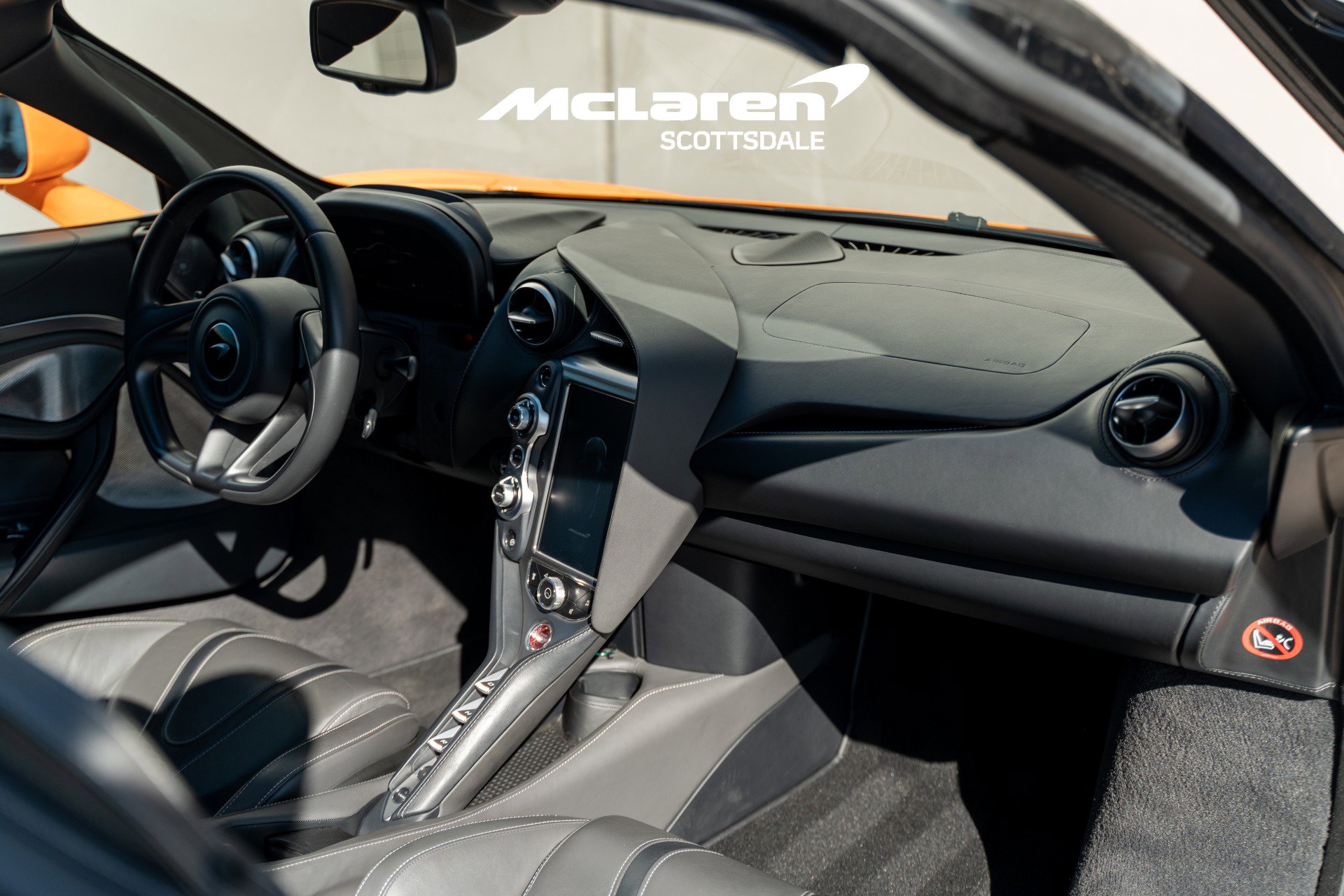 Used 2019 McLaren 720S image 29