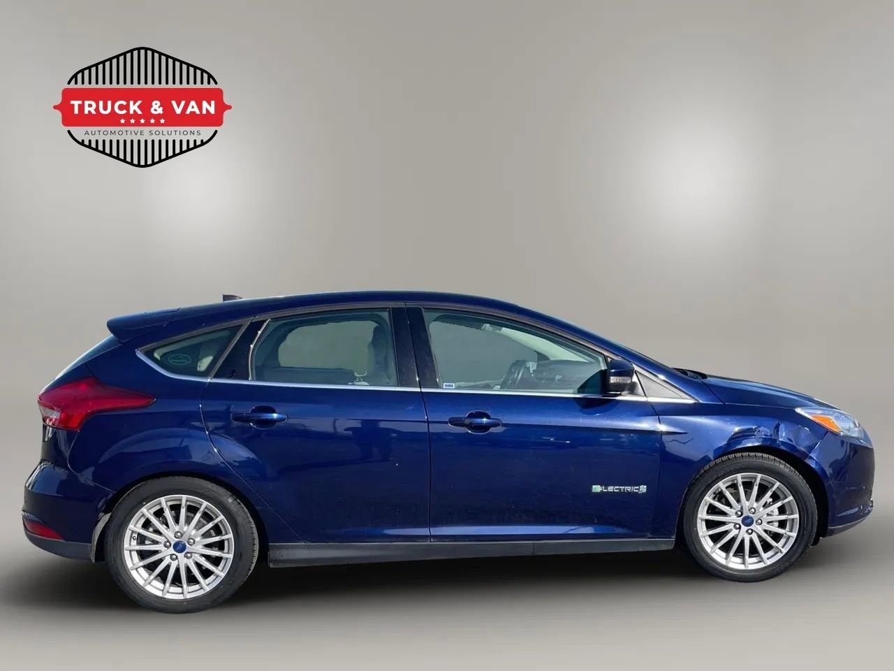 Used 2016 Ford Focus Electric Hatchback FWD image 7