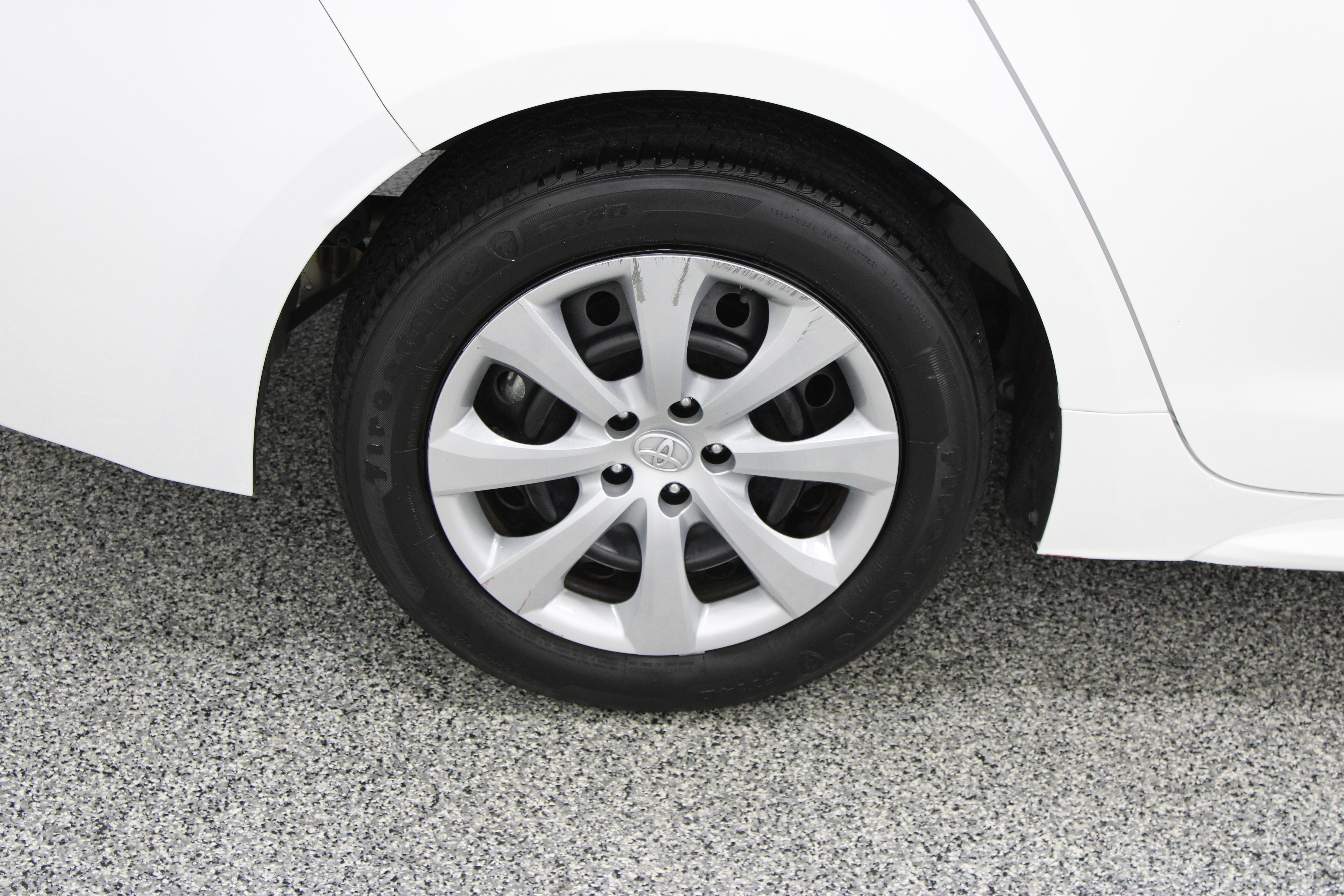 Used 2023 Toyota Corolla LE FWD image 6