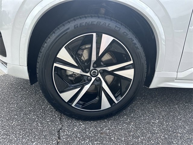 Used 2020 Volvo XC90 T6 R-Design w/ Protection Package Premier image 11