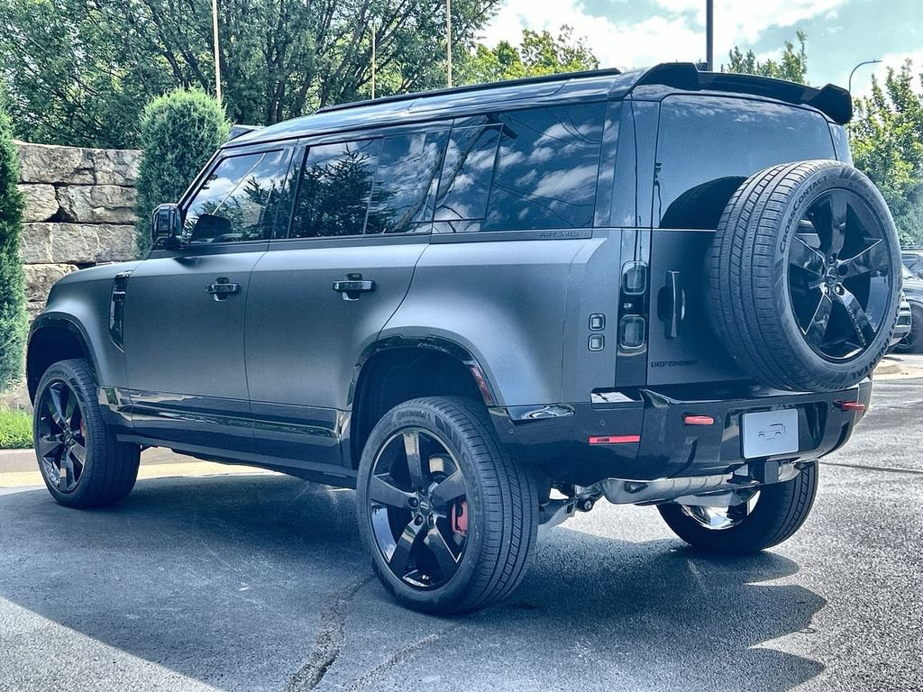 New 2026 Land Rover Defender 110 X AWD/4WD image 3