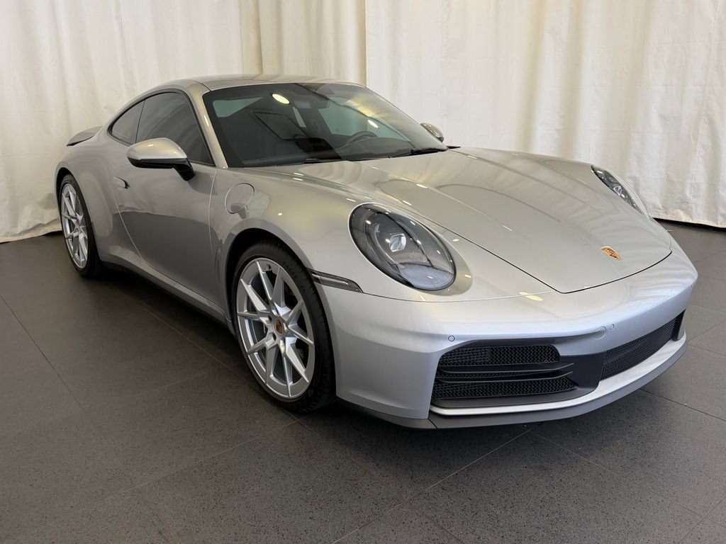 Certified 2025 Porsche 911 Carrera RWD image 7